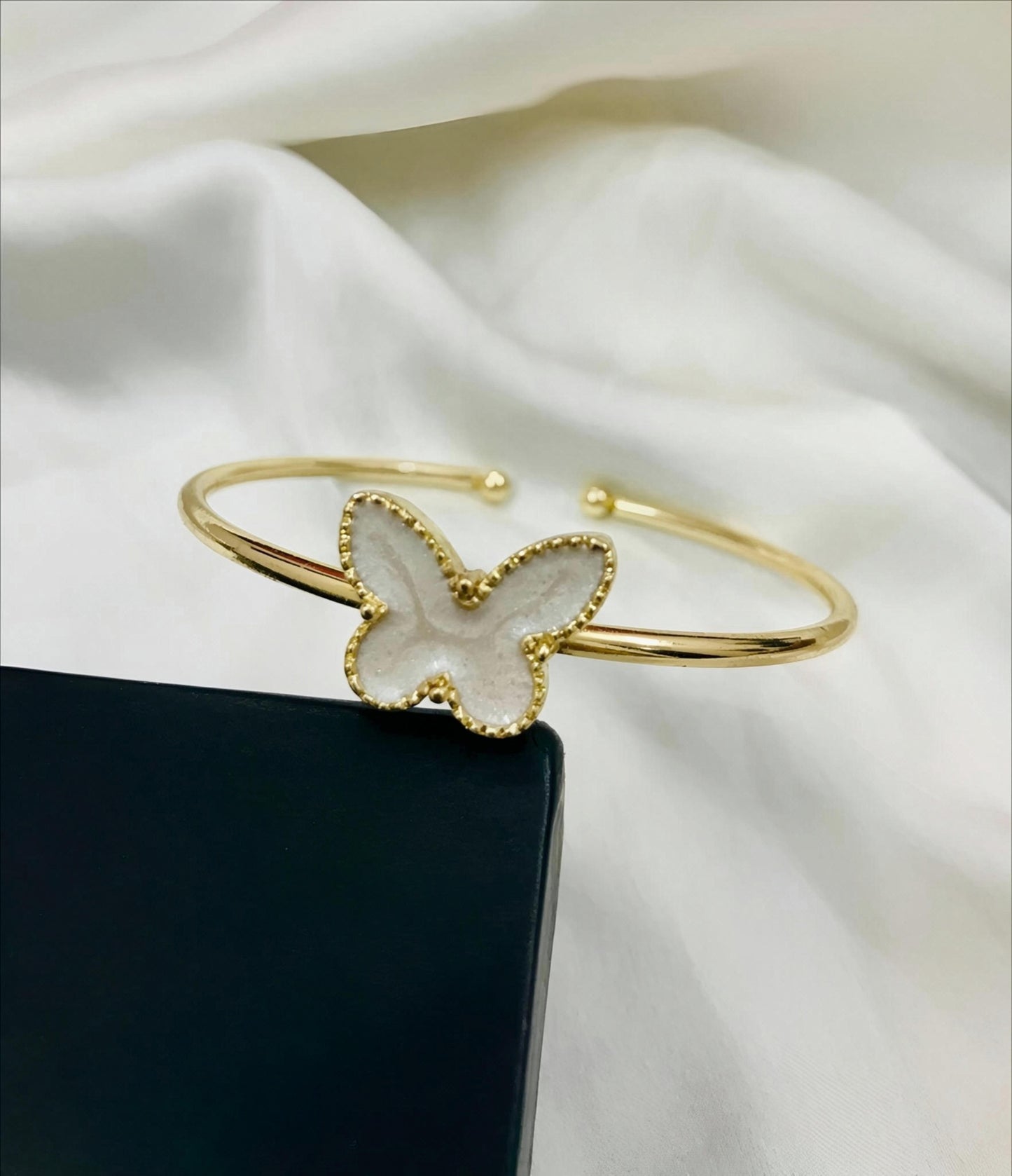 Elegant Butterfly Charm Bangle – Gold Finish