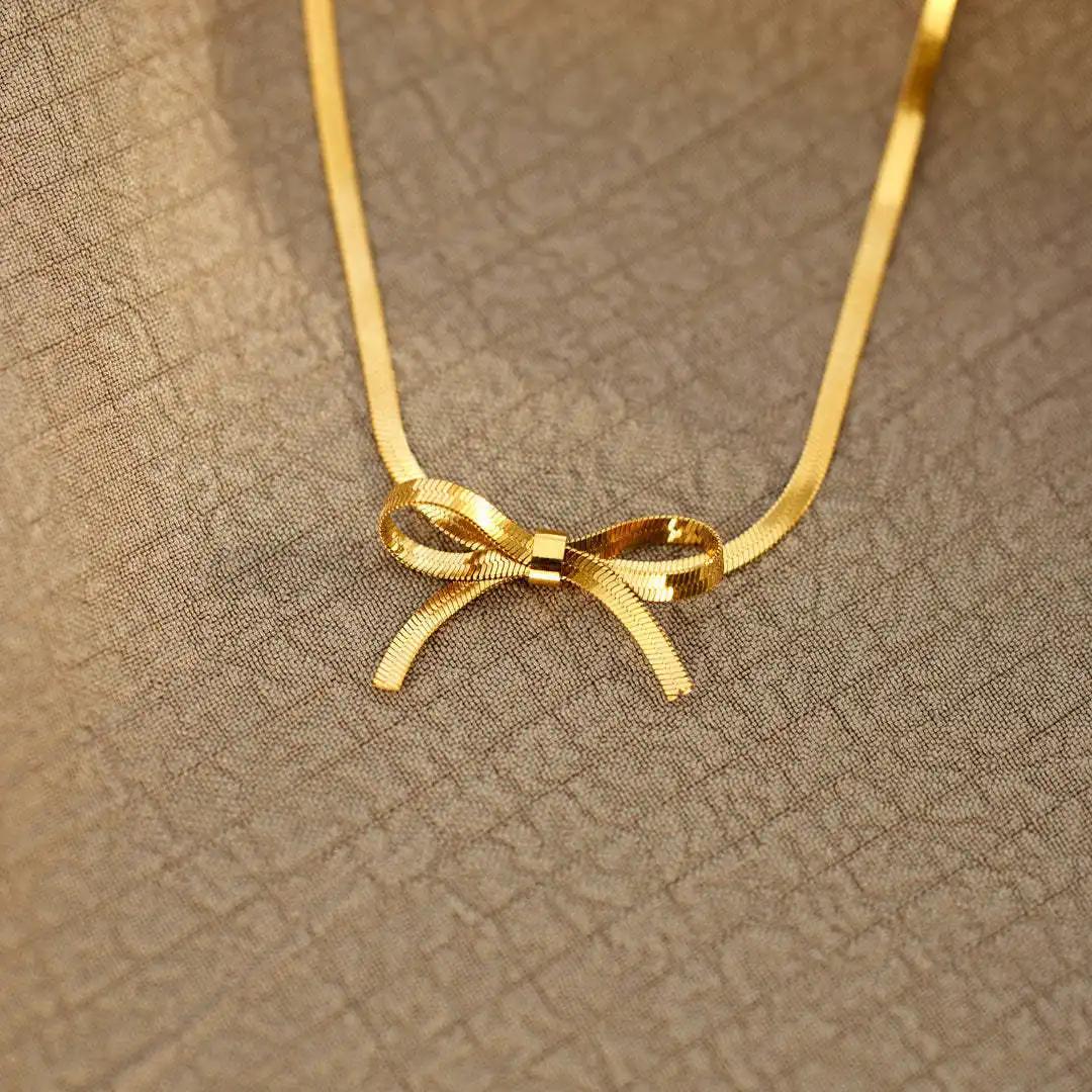 18k Elegant Bowknot Snake Chain Necklace – Gold Finish